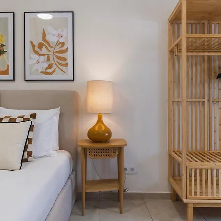 Stylish 2br Retreat In By Lovelystay * Lissabon